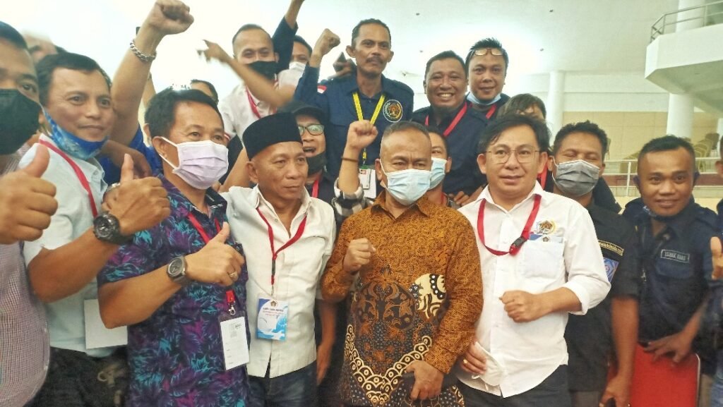 Voucke Lontaan Kembali Terpilih Sebagai Ketua PWI Sulut