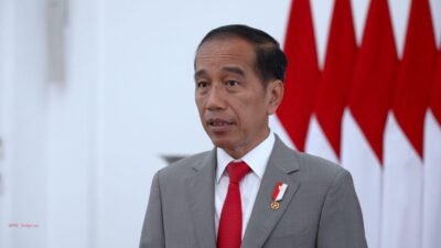Jokowi Teken Keppres Tentang Hari-Hari Libur, Nomenklatur Pada Nama Isa Almasih Jadi Yesus Kristus